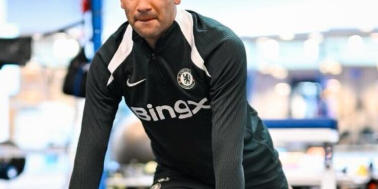 Şampiyonlar Ligi için İngiliz devine transfer oldu! Kariyerinin şokunu yaşadı