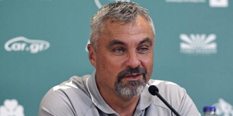Samsun’un hocası turdan umudunu kesti: Favori Panathinaikos