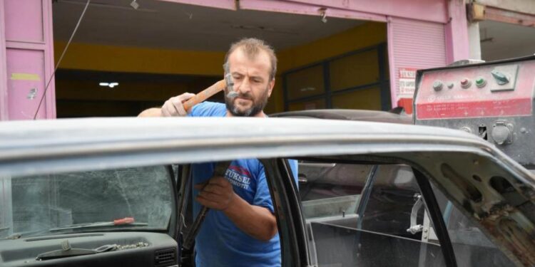 Sanayide iş çok, eleman yok