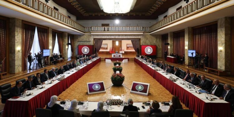 Tarihi komisyon 7. kez toplanıyor