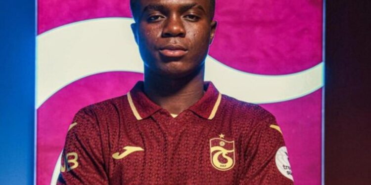Trabzonspor’a büyük şok! Yeni transfere ceza: Fenerbahçe maçında yok