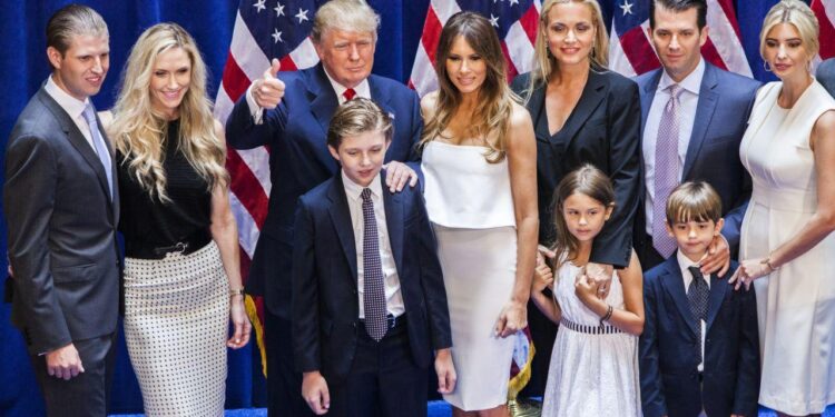 Trump ailesi bir günde 1,5 milyar dolar kazandı! “En büyük hazine şirketi olacağız”