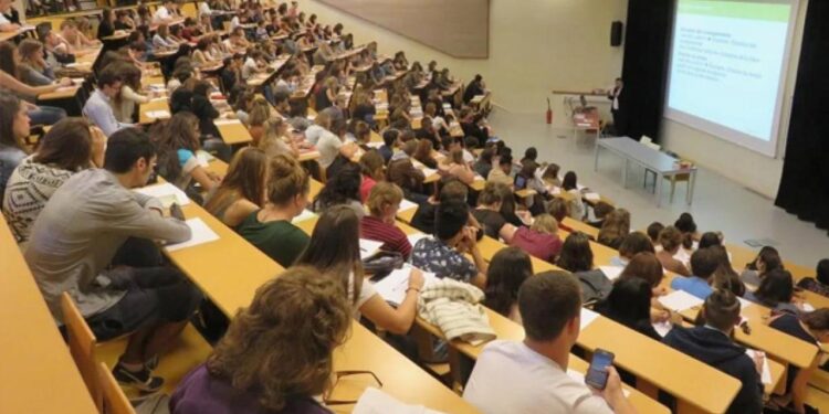 Üniversiteler ne zaman açılacak? 2025-2026 üniversite güz dönemi başlangıç tarihi