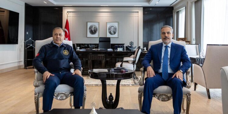 Yerlikaya’dan Fidan’a ziyaret