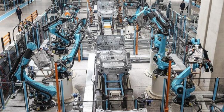 Yüksek ve orta-yüksek teknolojinin imalat sanayi ihracatı içindeki payı yükseldi!