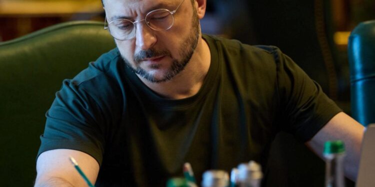 Zelenskiy’den zirve görüşmesine yeşil ışık! Müzakereye hazırız!