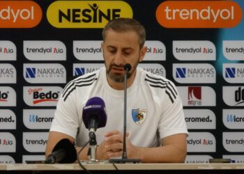 1. Lig ekibinin hocası galibiyeti getiren 3 kuralı basına açıkladı