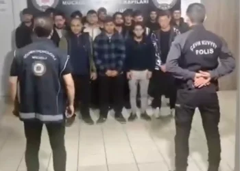 Bursa’da Göçmen Kaçakçılığı Operasyonu: 17 Yakalandı