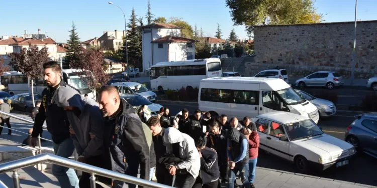 39 Şüpheli Dolandırıcılıkla Yakalandı: Operasyon Başarılı