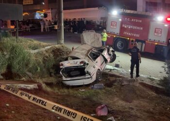 3 araç birbirine girdi: 1 ölü, 5 yaralı