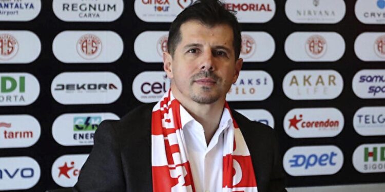 A Milli Takım’ın yıldızlarından Emre Belözoğlu’na büyük sürpriz!