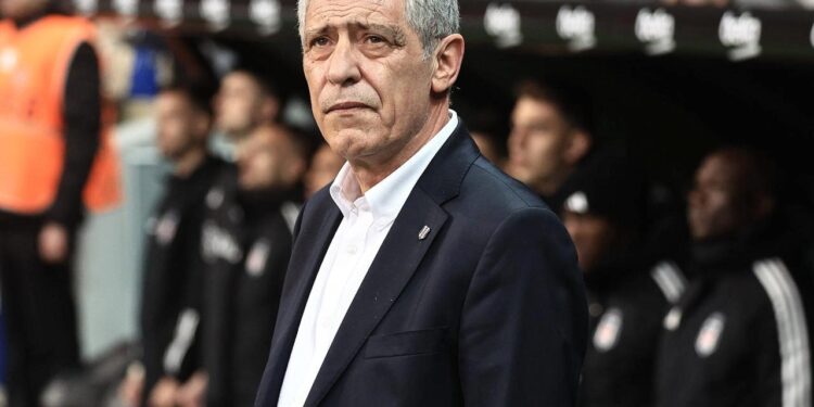 Ağır eleştirilse de işsiz kalmadı! Fernando Santos için sürpriz iddia