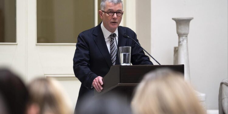 Ahtapotun kolları belli oluyor! Richard Moore’u İstanbul’a getiren bu mu?