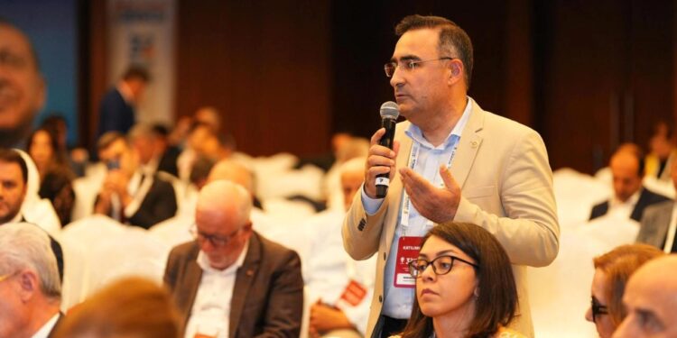 AK Partili vekil devreye girdi! Esnafa müjdeli haber