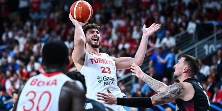 Avrupa’da gümüş gurur, sosyal medyada çirkin provokasyon