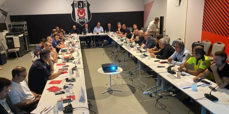Avrupa’dan yetkililer ‘Beşiktaş’ için Türkiye’ye geldi