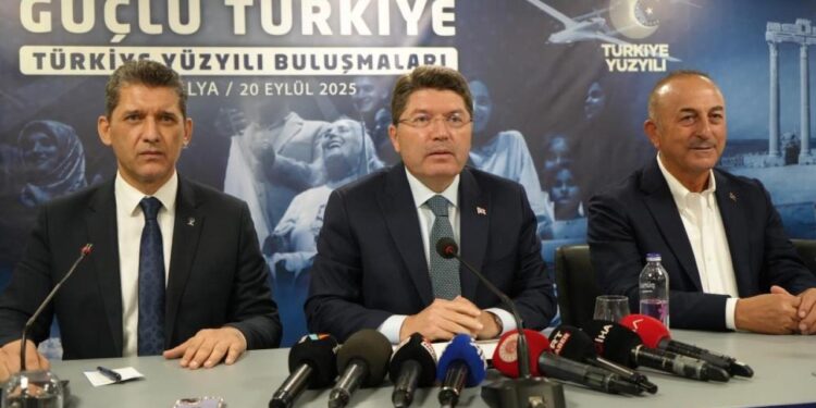 Bakan Tunç: Milletimizi rahatsız edecek hiçbir adım atmayız!