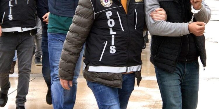 Bingöl’de uyuşturucu operasyonu: 3 tutuklama