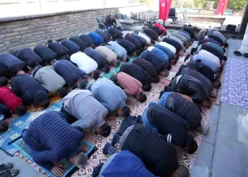 Muş’ta Tarihi Cami 85 Yıl Sonra Yeniden Açıldı