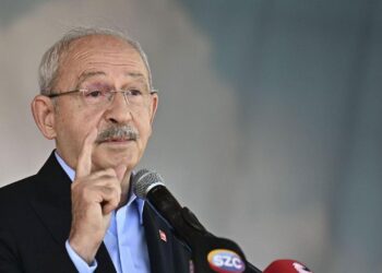 CHP’de dengeler değişiyor: Kılıçdaroğlu’na ziyaretçi akını! Ofisi genel merkeze döndü