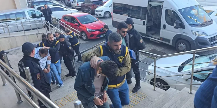 Dolandırıcılık Operasyonu: Zonguldak’ta 6 Gözaltı