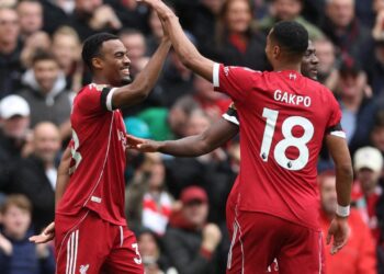 Derbi ateşini Gravenberch yaktı! Liverpool, Everton’u evine boş yolladı