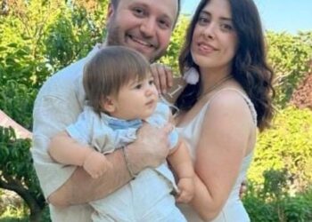 Doktor, eşi ve çocuğunu öldürdüğü iddiasıyla tutuklandı