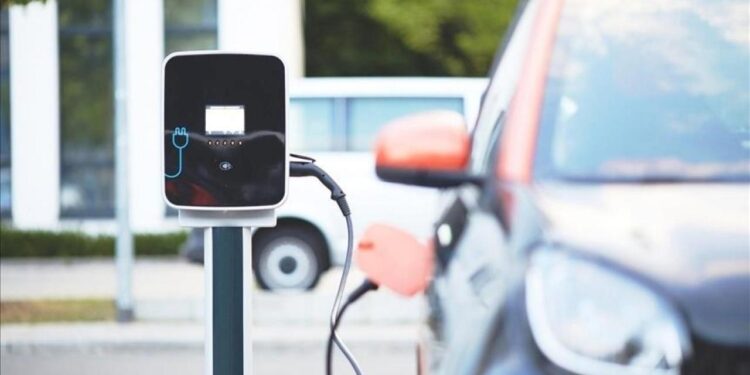 Elektrikli araç şarj soket sayısı ağustosta 33 bini aştı