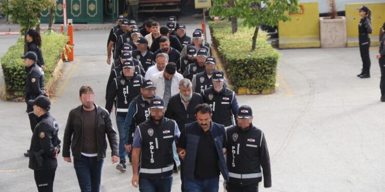 Eskişehir’de tefeci operasyonu: 5 kişi tutuklandı