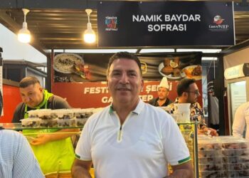 Gastronomi festivalinde Gaziantepli hanımlara meydan okudu: Yuvalamada ilk 5’teyim