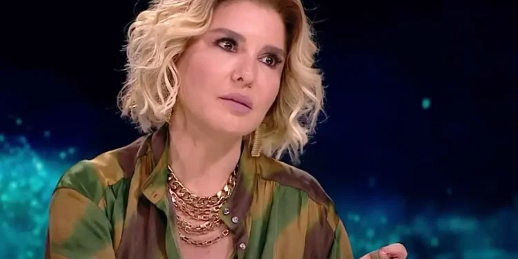 Gülben Ergen Ünlülerin Testine Tepki Gösterdi