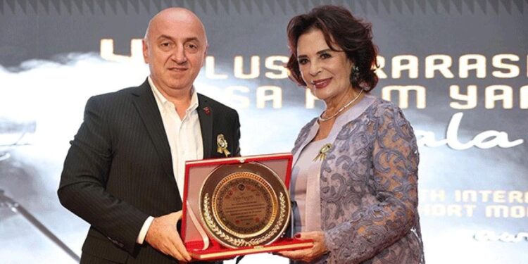 Hülya Koçyiğit: ‘Gazze için içim parçalanıyor’