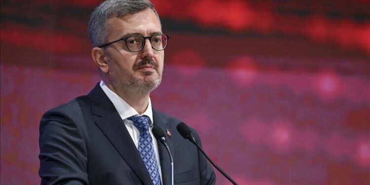 İletişim Başkanı Duran: Türkiye, barış masalarına ev sahipliği yapan yegane ülkedir