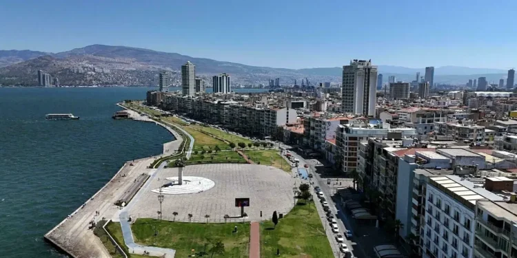 İzmirliler Dikkat! Su Kesintileri Uzatıldı
