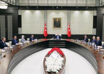 Kabine yarın Cumhurbaşkanı Erdoğan başkanlığında toplanıyor: Masada 3 kritik konu var!