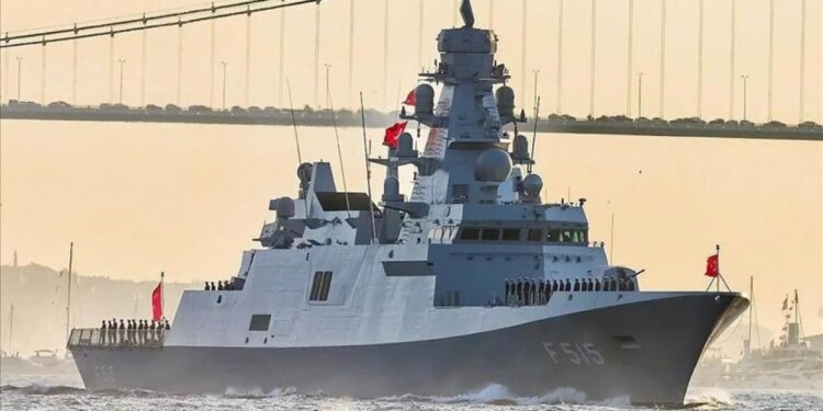 Milli gemilerin “kalbi” üç kıtada atıyor