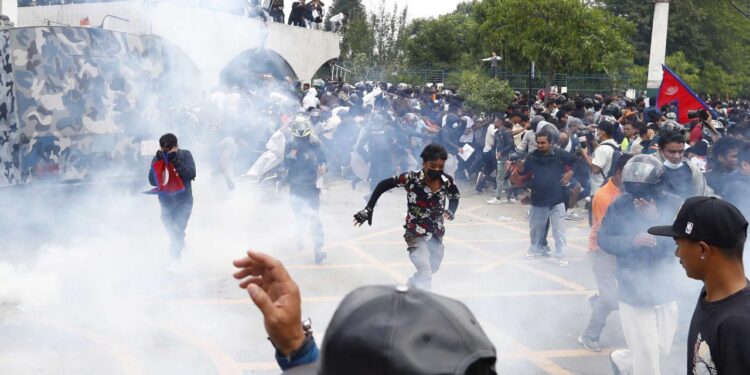 Nepal’de firar eden 3 bin 723 mahkum yakalandı