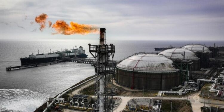 Petrol ve doğal gazda Türkiye’nin elini güçlendiren hamle!