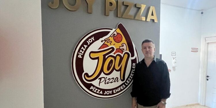 Pizza Joy Kurucusu Bülent Yıldırım: “Ürünlerimizde yalnızca piliç sucuk kullanıyoruz”