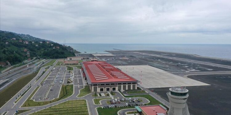 Rize-Artvin Havalimanı’nı ağustosta 127 bin 137 yolcu kullandı