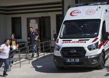 Şanlıurfa’da motosiklet devrildi: 1ölü, 1 yaralı!