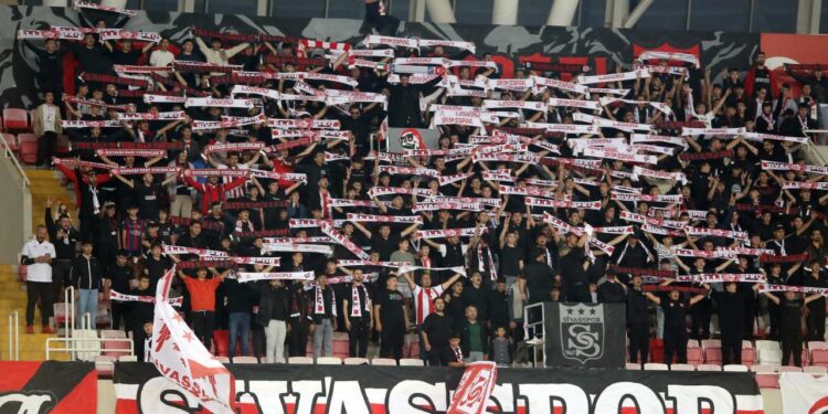 Sivasspor – Adana Demirspor maçının biletleri satışa çıktı