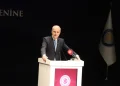 Bu sefer barış, bu sefer başarı diyor Kurtulmuş