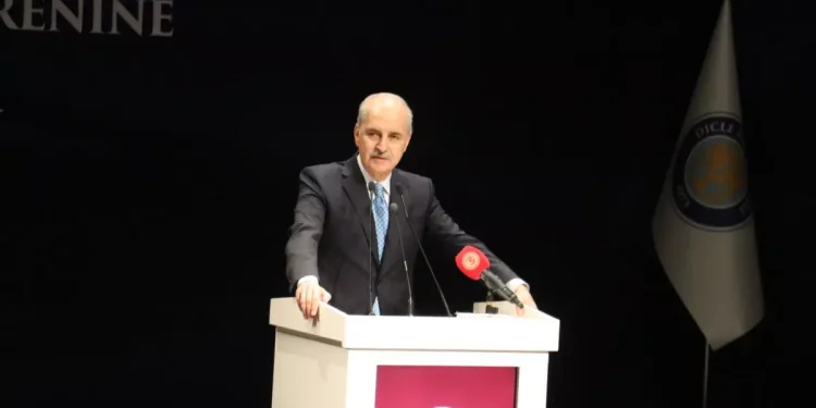 Bu sefer barış, bu sefer başarı diyor Kurtulmuş