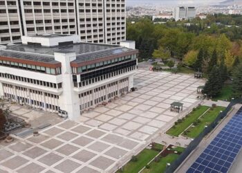 TEDAŞ, 25 kilovat ve altı GES kapasitesi için proje hazırlama uygulamasını hayata geçirdi