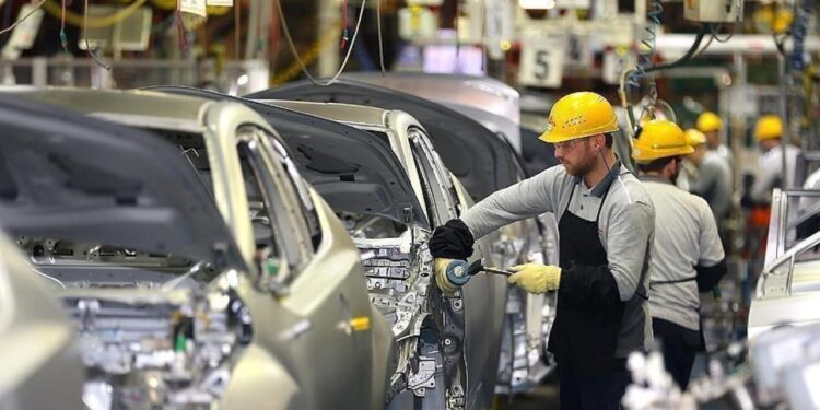 Tofaş ve Stellantis araç üretim sözleşmesi imzaladı