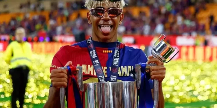 Genç Yıldıza Şok! İmza Atması Yasaklandı