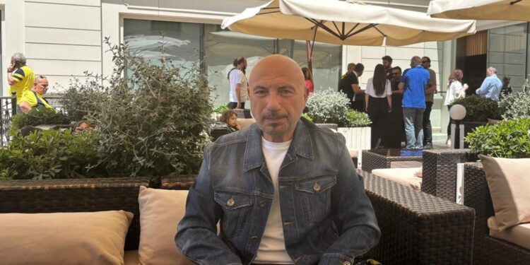 Yarıştan çekilen aday: ‘Fenerbahçe’de kasiyer olmayı bile kabul ederim’