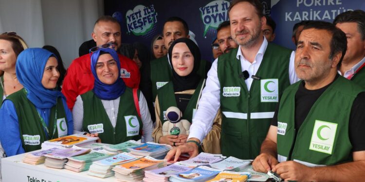 Yeşilay, TEKNOFEST’te gençlerle buluştu; büyük başarıya imza attı!