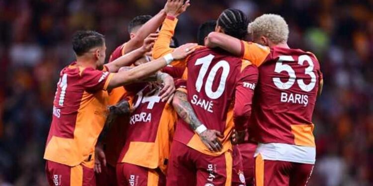 Zirvede fark açılıyor! Aslan evinde hata yapmadı